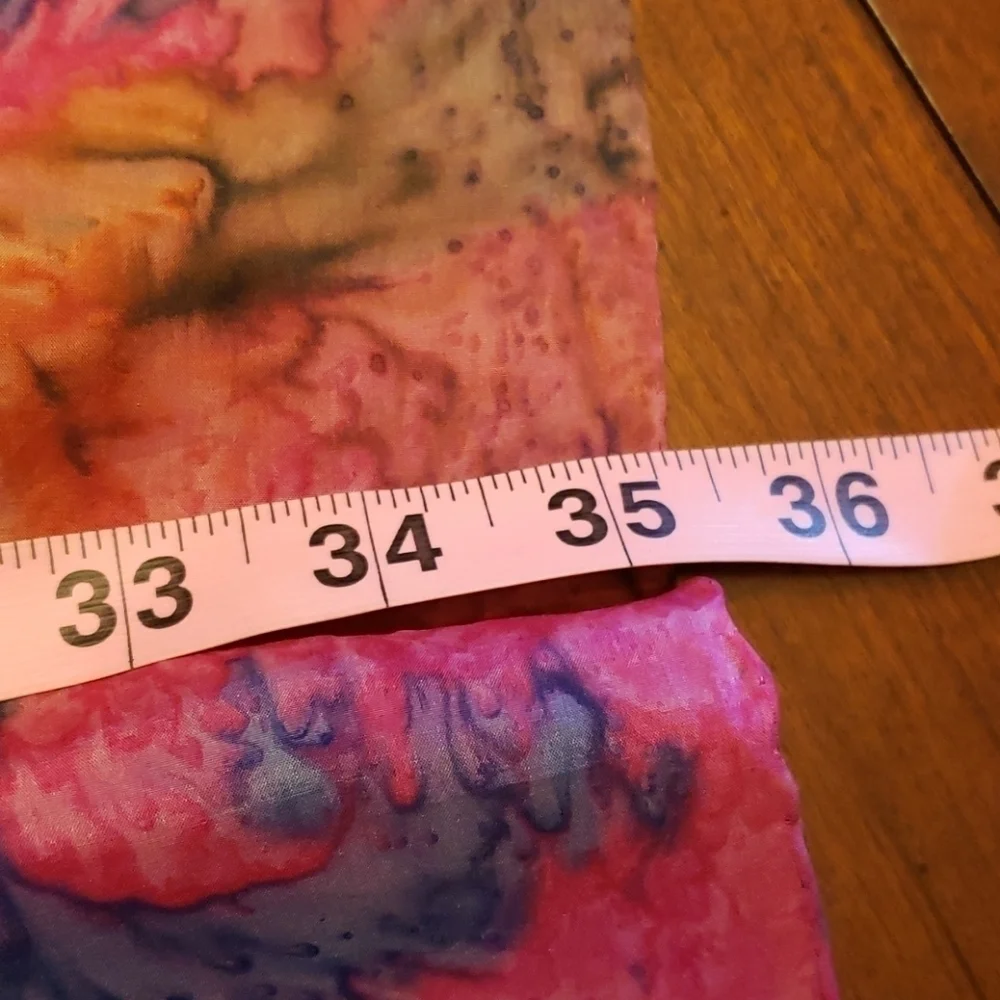 Vintage Hand Rolled Silk Scarf Tie Dye/Batik 35x33 Beautiful Gift